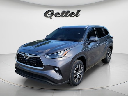 2022 Toyota Highlander XLE SUV