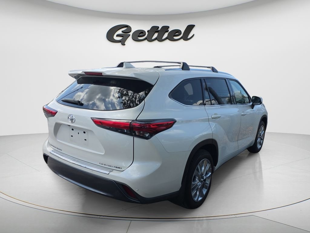 Certified 2021 Toyota Highlander Limited SUV