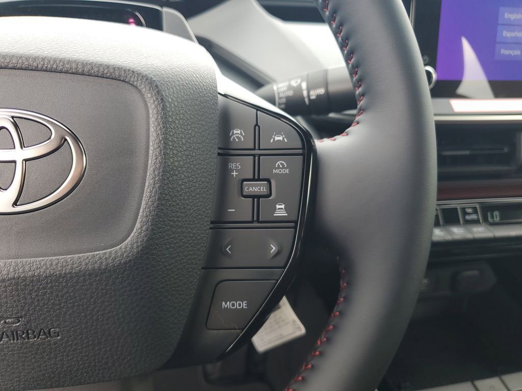 2026 Toyota Prius Plug-in Hybrid XSE - Photo 31