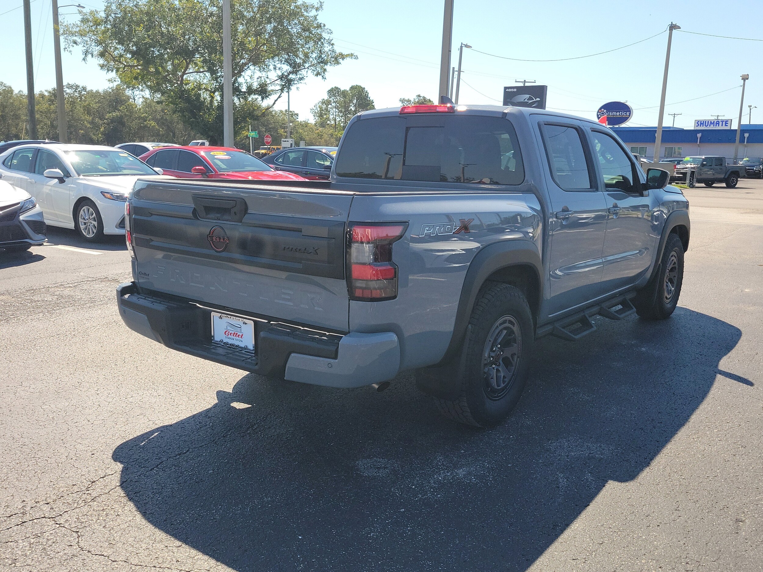 2025 Nissan Frontier PRO-X photo 3