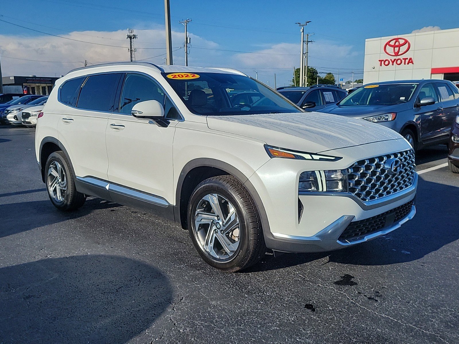 Used 2022 Hyundai Santa Fe SEL with VIN 5NMS64AJXNH423570 for sale in Tampa, FL