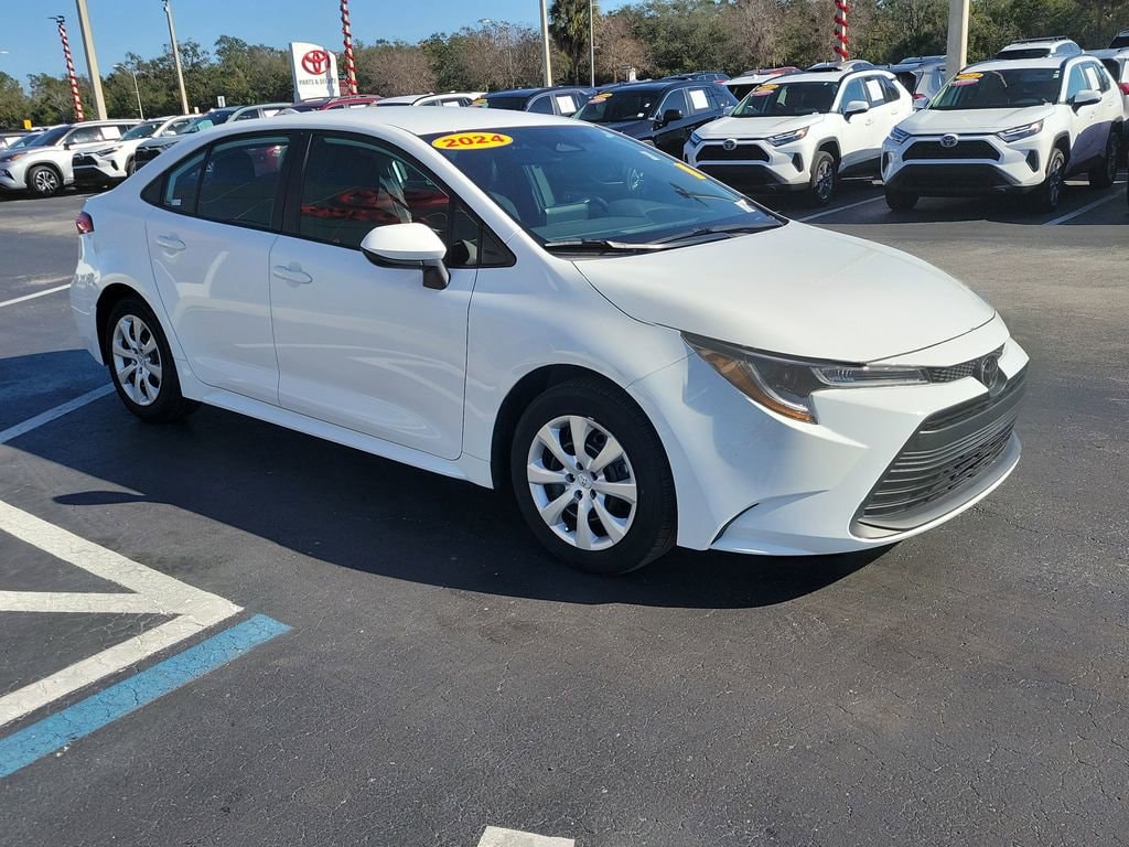 Certified 2024 Toyota Corolla LE with VIN 5YFB4MDE4RP184937 for sale in Kansas City