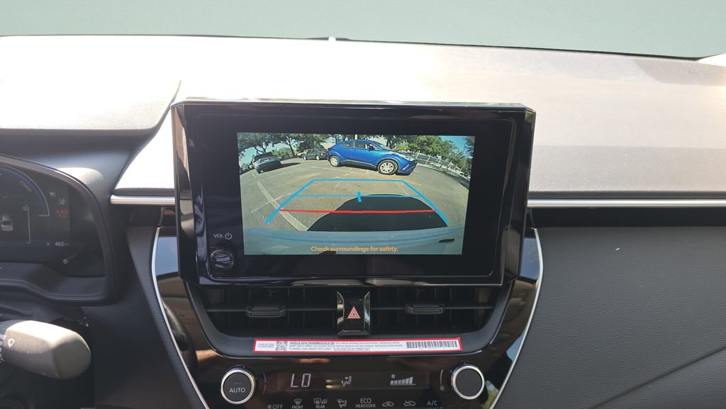 2026 Toyota Corolla LE - Photo 17