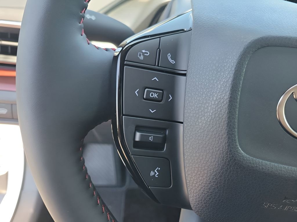 2026 Toyota Prius Plug-in Hybrid XSE - Photo 27