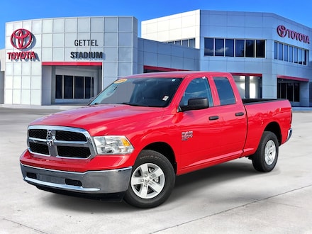 2024 Ram 1500 Classic SLT Truck Quad Cab