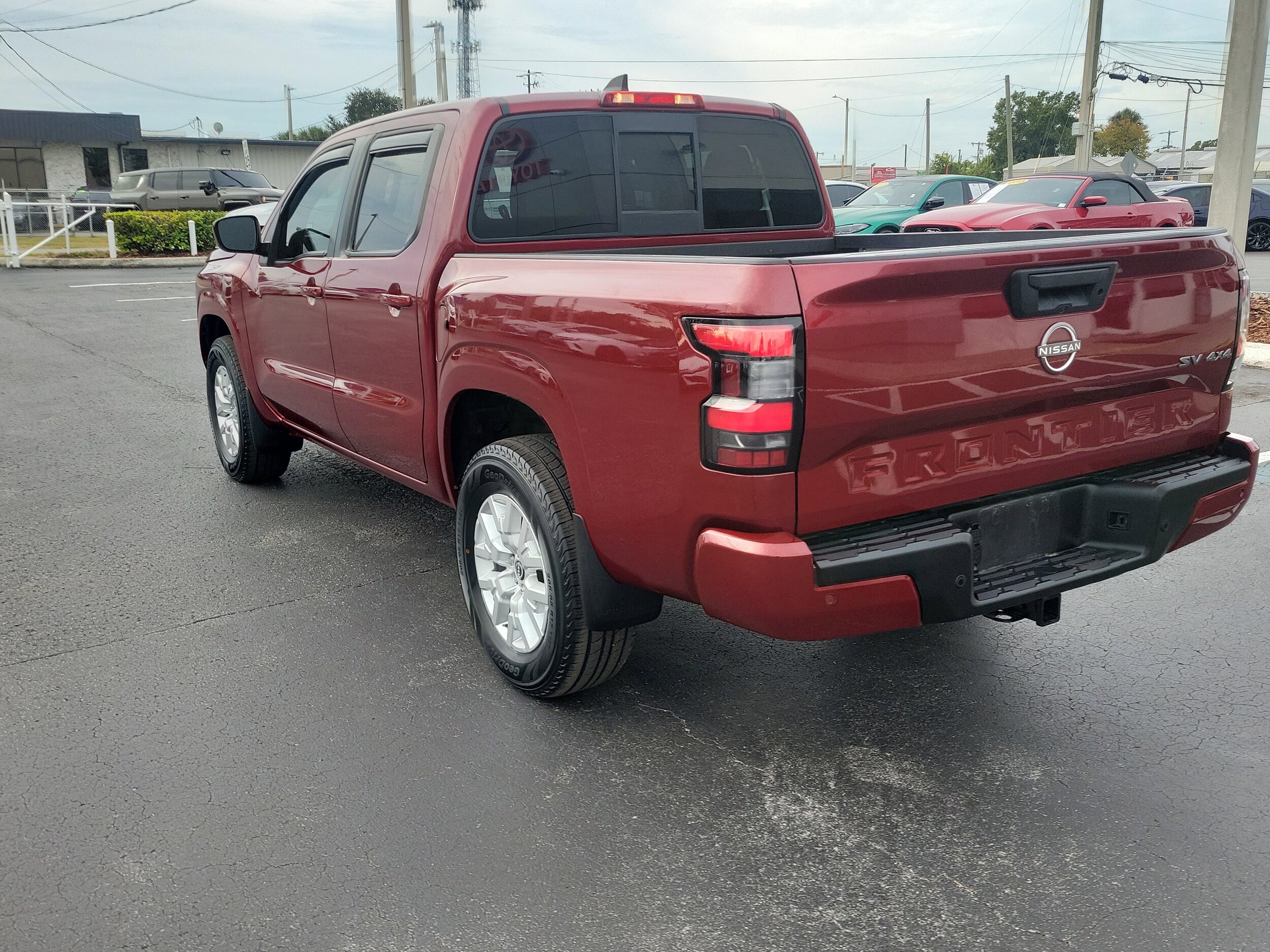 2022 Nissan Frontier SV photo 4