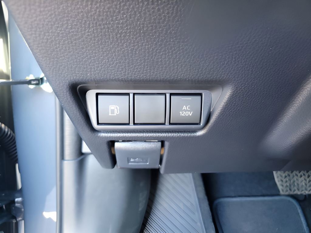 2026 Toyota Prius Plug-in Hybrid XSE - Photo 32