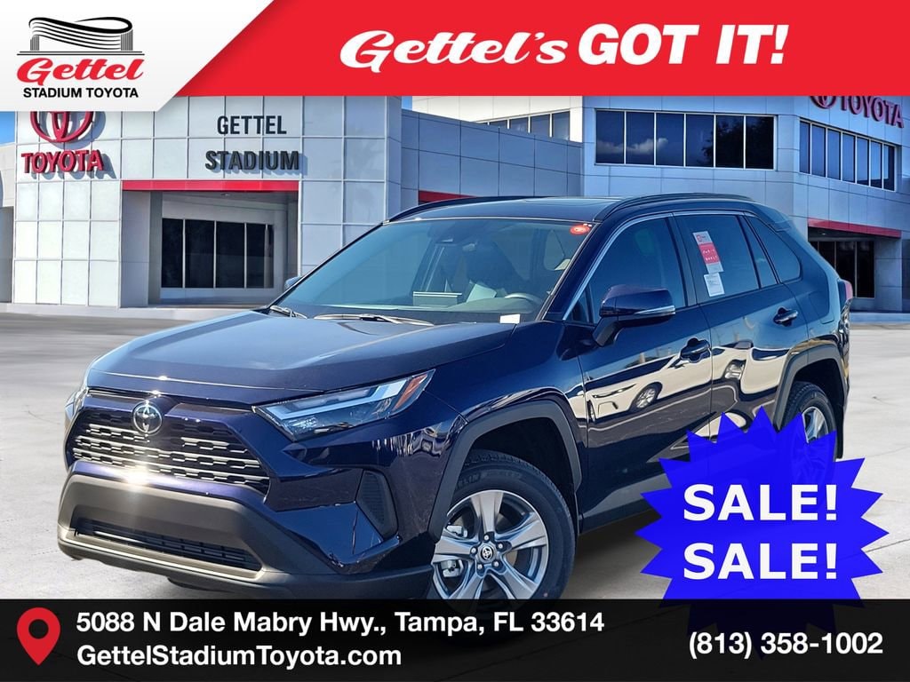 2025 Toyota RAV4 XLE's photo