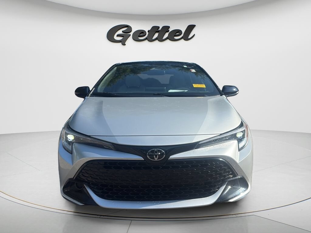 Used 2025 Toyota Corolla Hatchback SE Hatchback