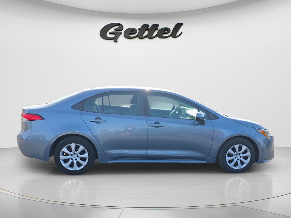 Used 2021 Toyota Corolla LE Sedan