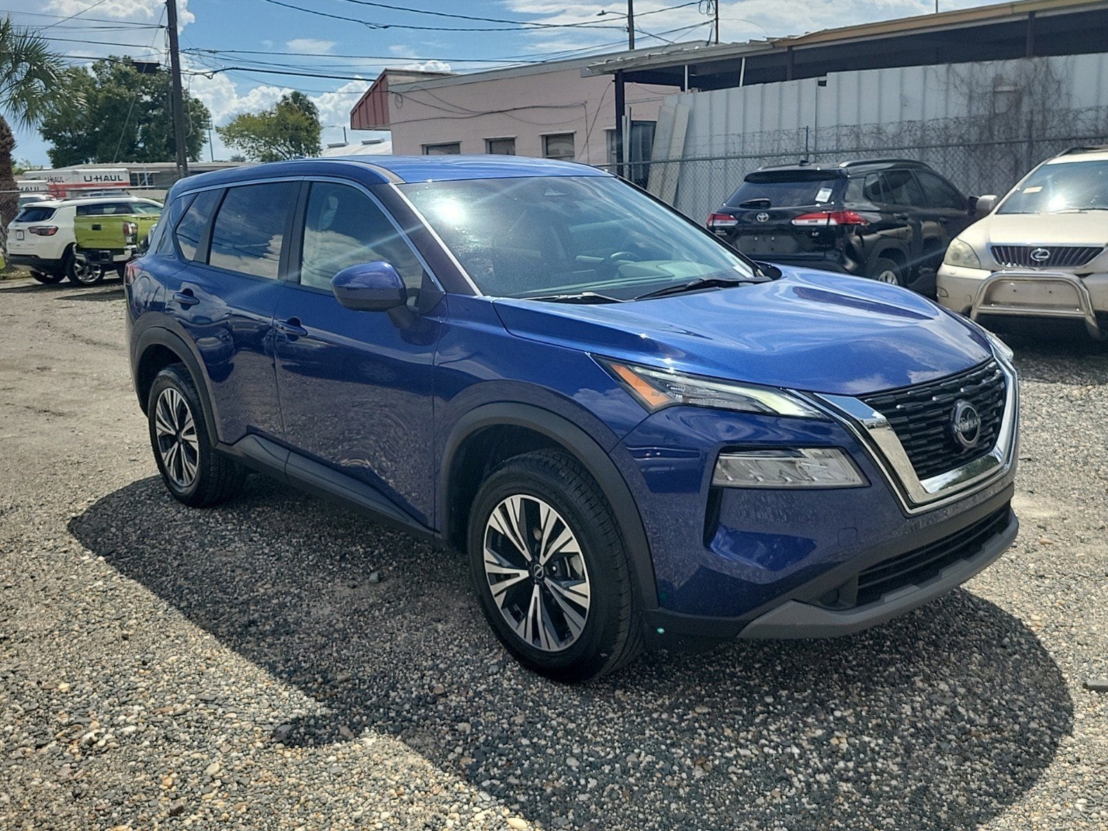 Used 2023 Nissan Rogue SV with VIN 5N1BT3BA8PC822816 for sale in Tampa, FL