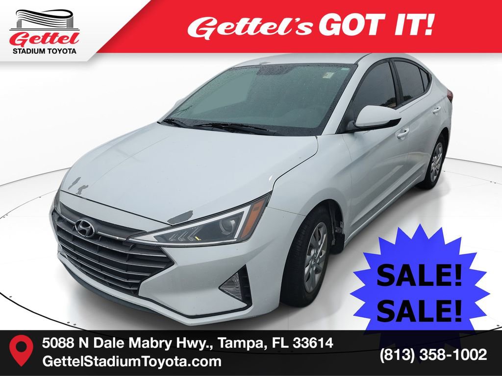 2019 Hyundai Elantra SE's photo