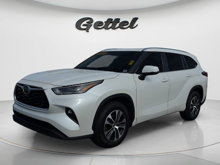 2021 Toyota Highlander XLE SUV
