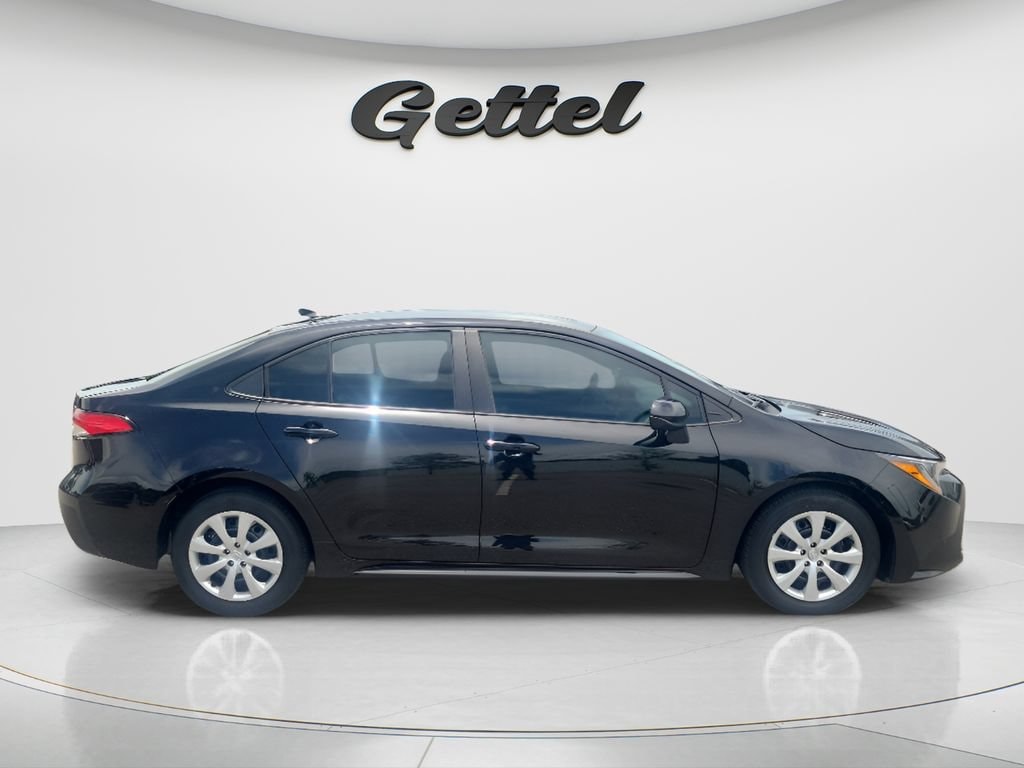 Used 2023 Toyota Corolla LE Sedan