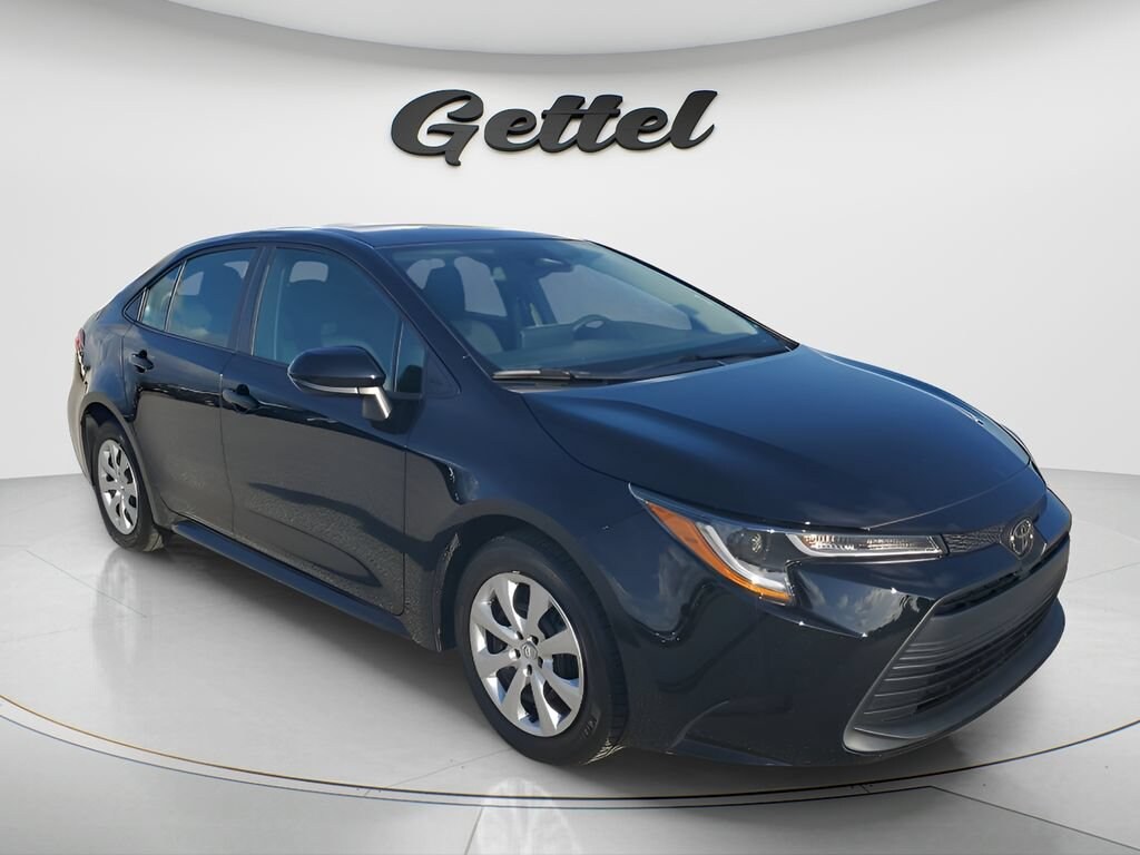 Used 2024 Toyota Corolla LE Sedan