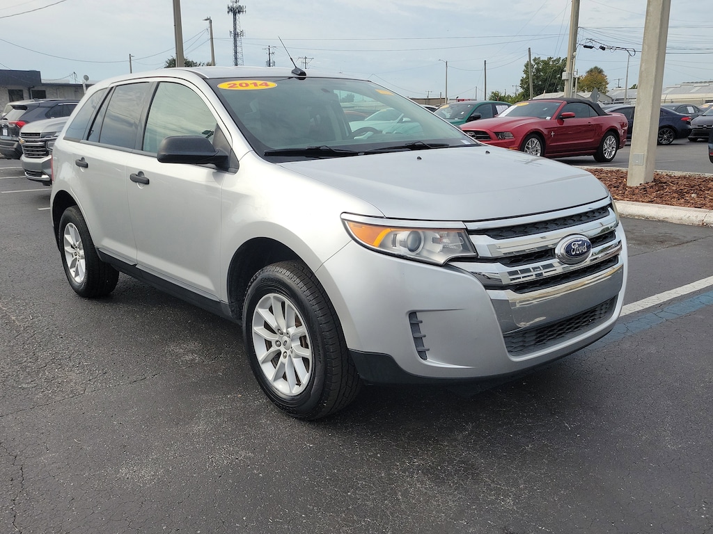 Used 2014 Ford Edge SE SUV