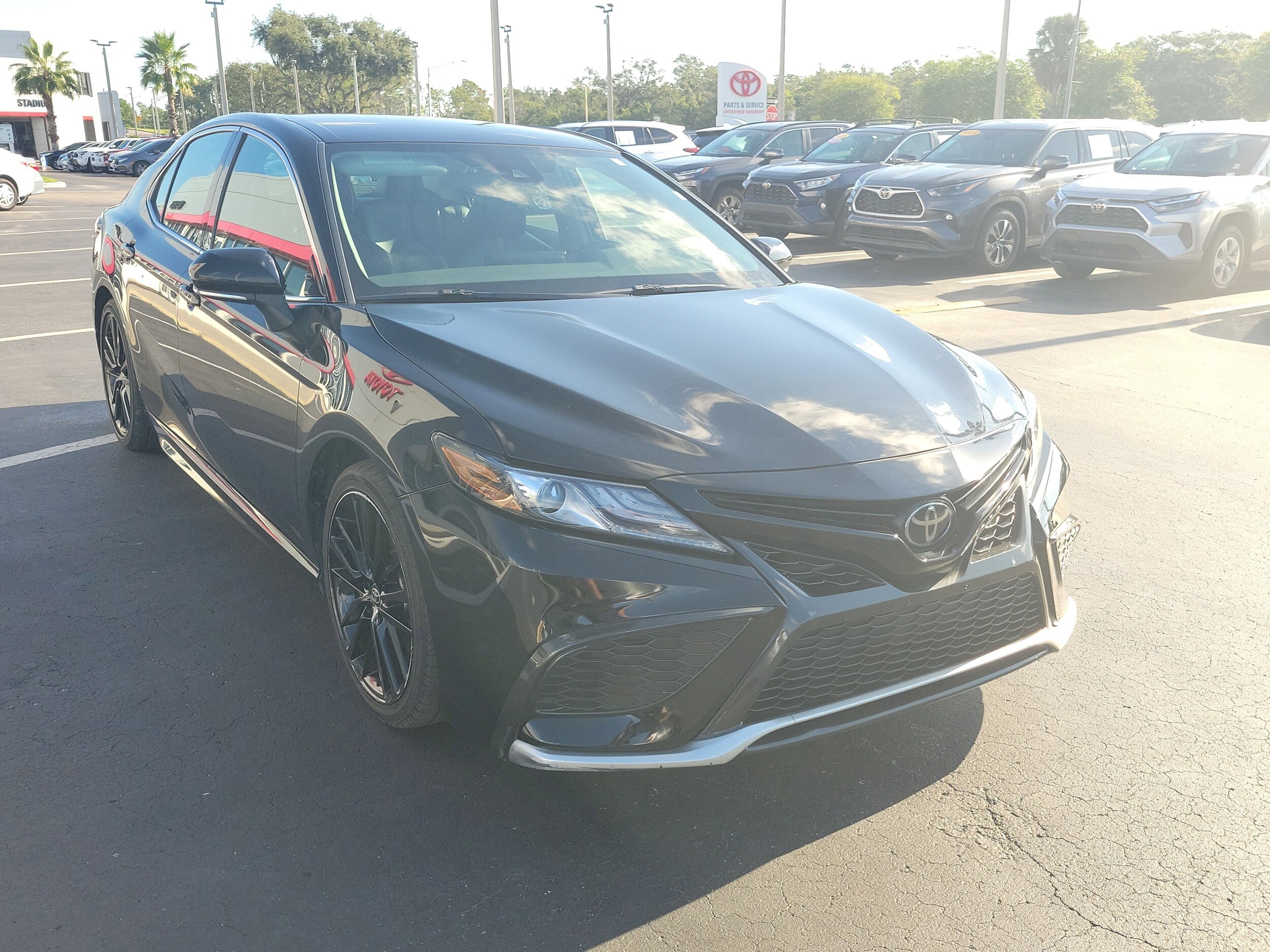 2023 Toyota Camry XSE photo 2