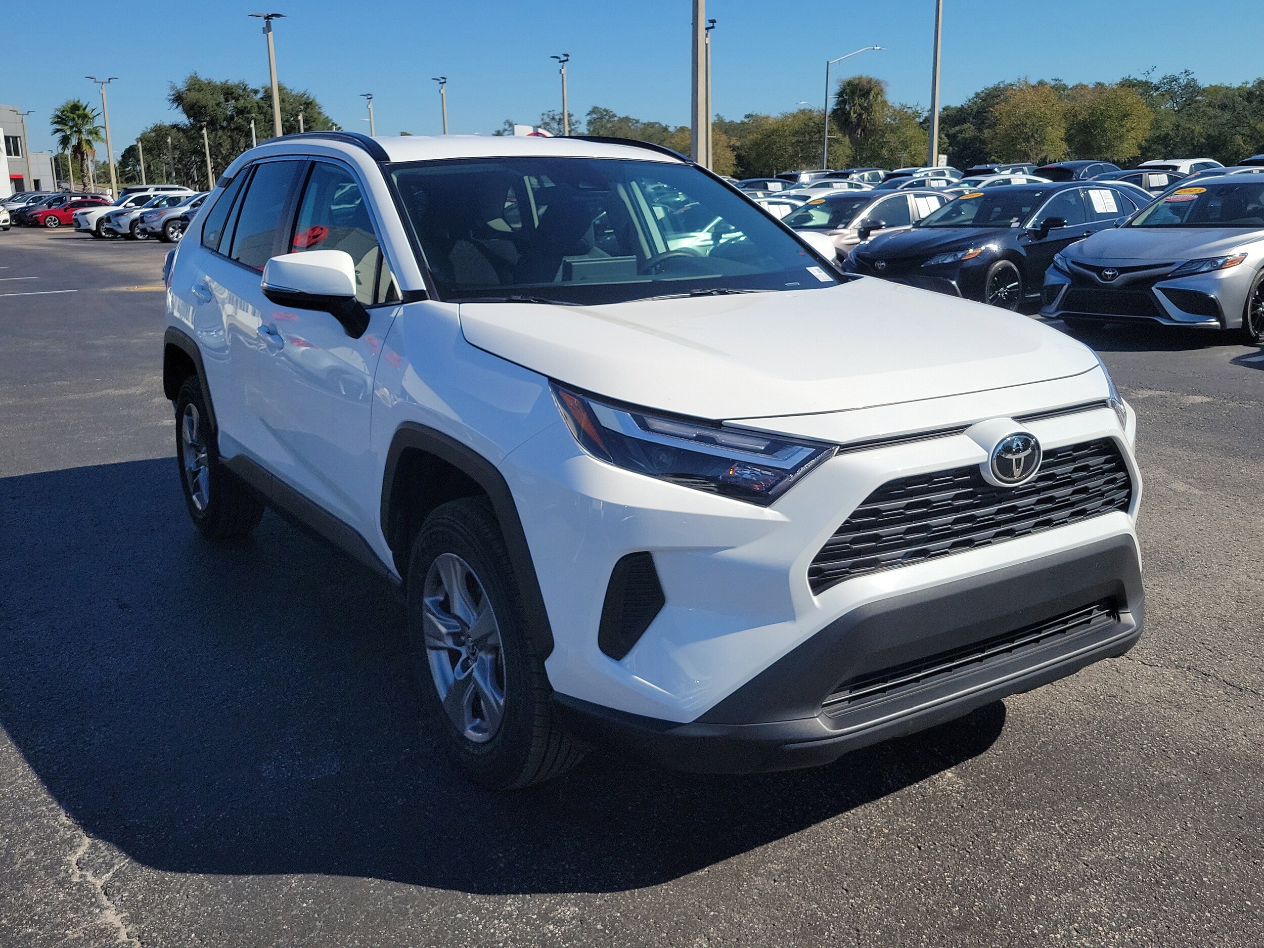 2024 Toyota RAV4 XLE photo 2