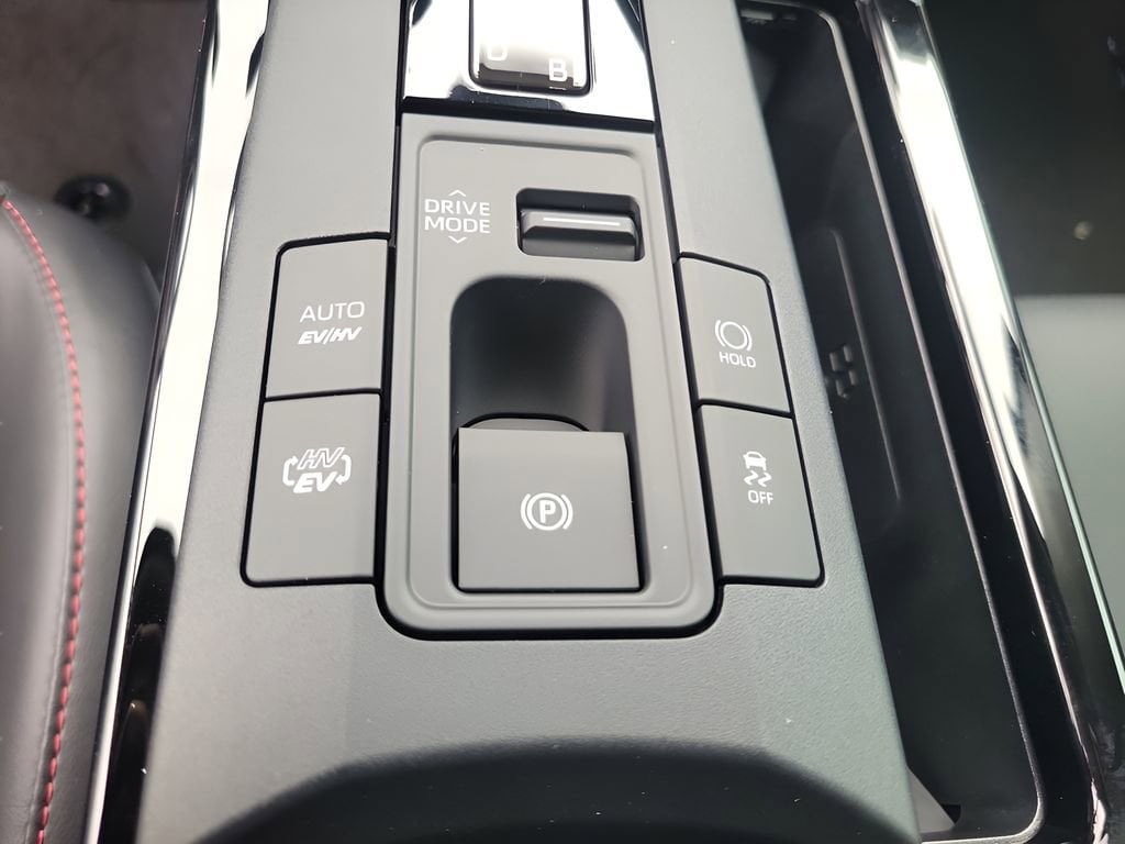 2026 Toyota Prius Plug-in Hybrid XSE - Photo 22