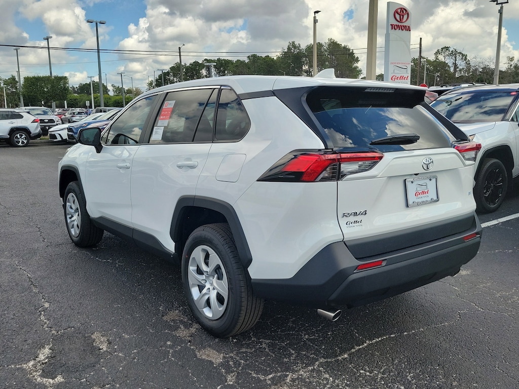 New 2025 Toyota RAV4 LE SUV