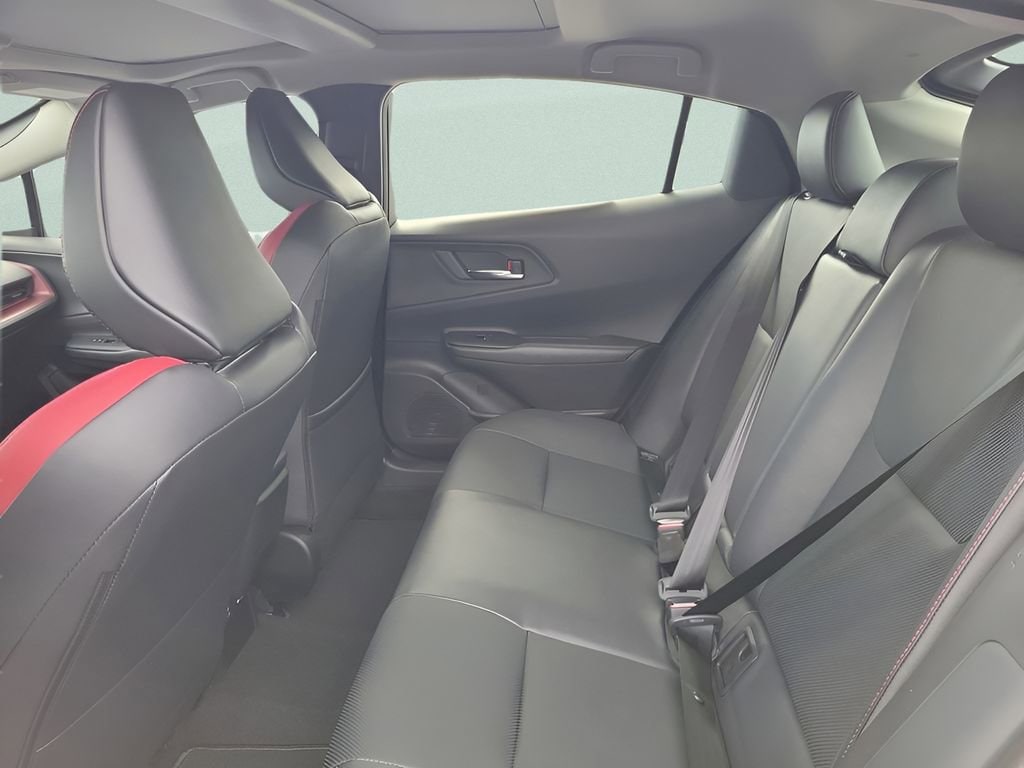 2026 Toyota Prius Plug-in Hybrid XSE Premium - Photo 9