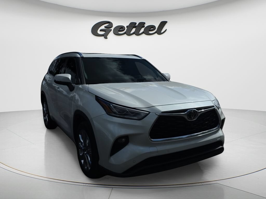 Used 2020 Toyota Highlander Limited SUV