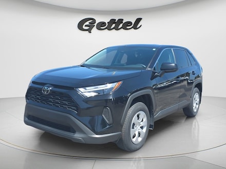 2024 Toyota RAV4 LE SUV