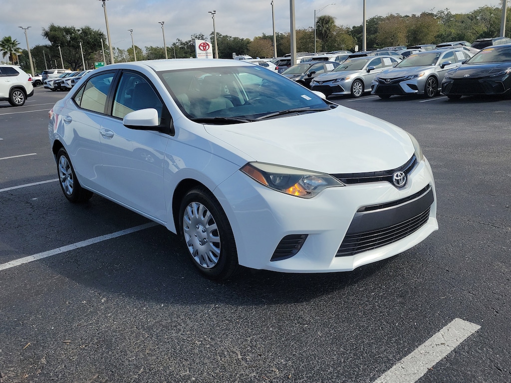 Used 2015 Toyota Corolla LE Sedan