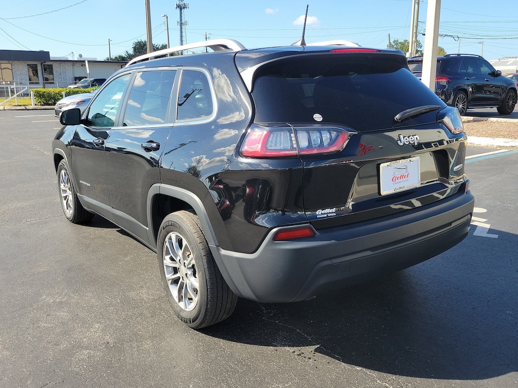 Used 2019 Jeep Cherokee Latitude Plus FWD SUV