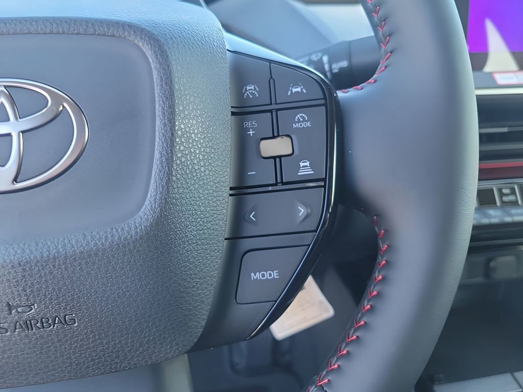2026 Toyota Prius Plug-in Hybrid XSE - Photo 30