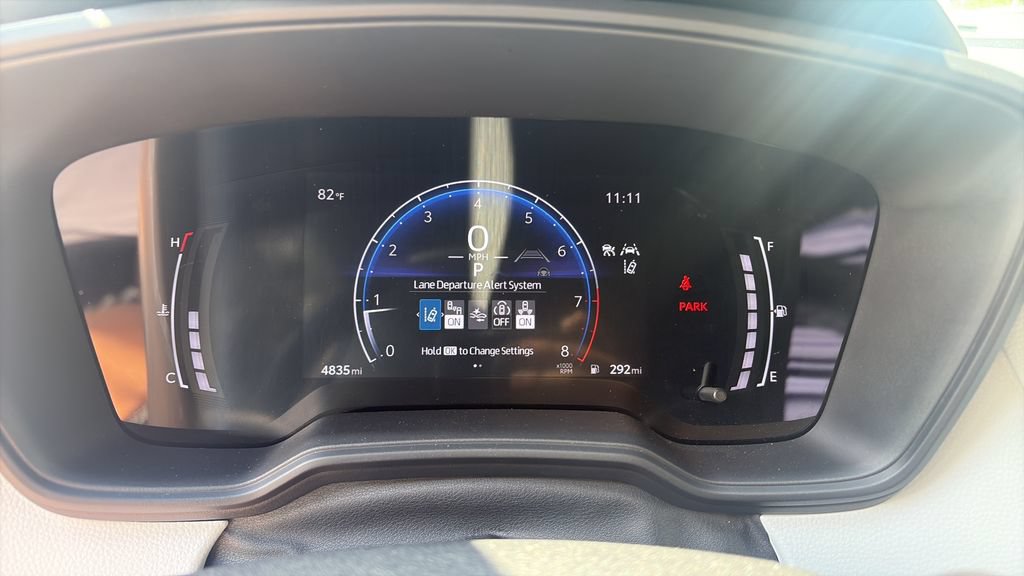2026 Toyota Corolla SE - Photo 21