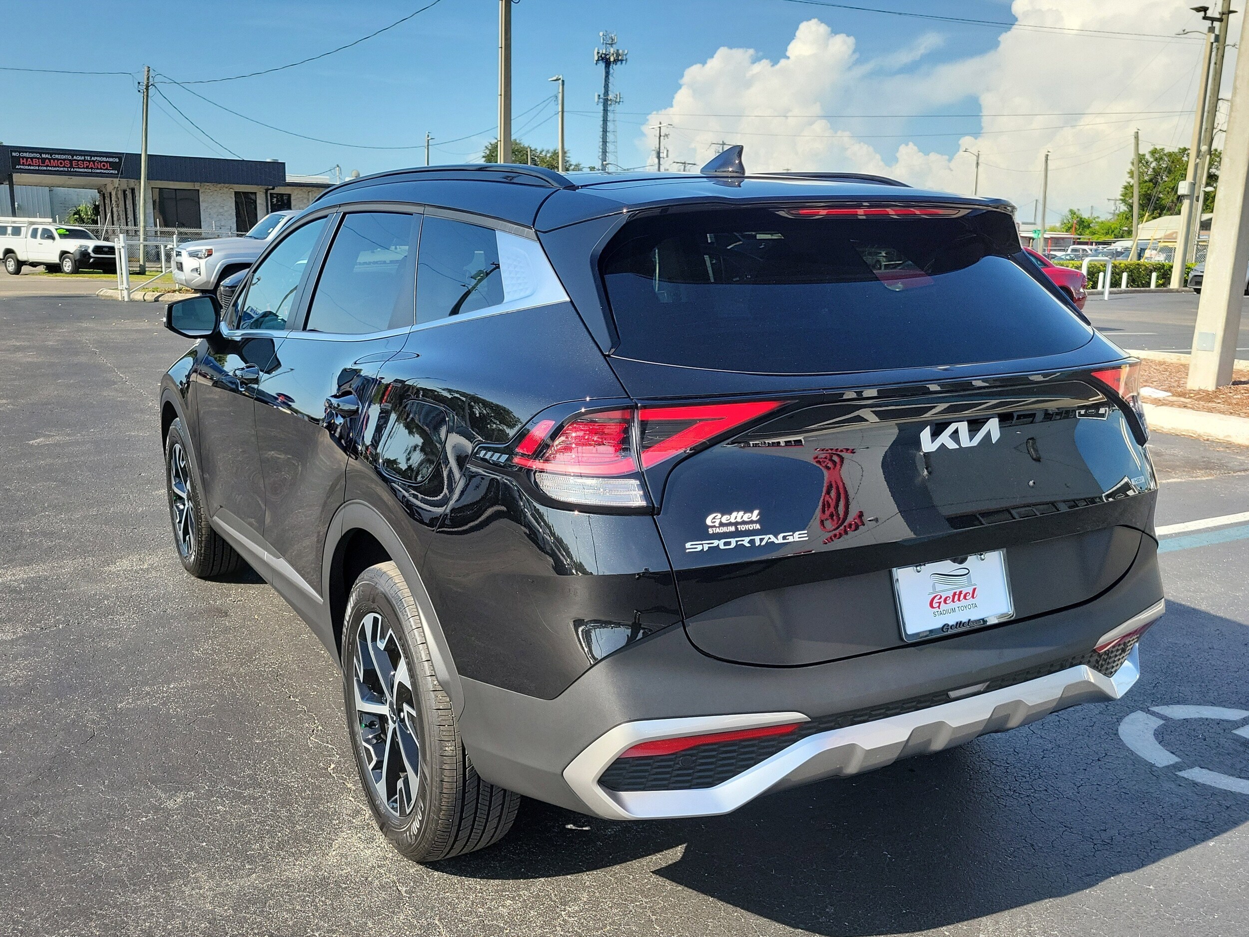 2025 Kia Sportage Hybrid EX photo 4