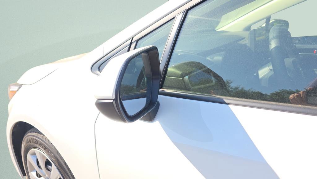 2026 Toyota Corolla LE - Photo 26