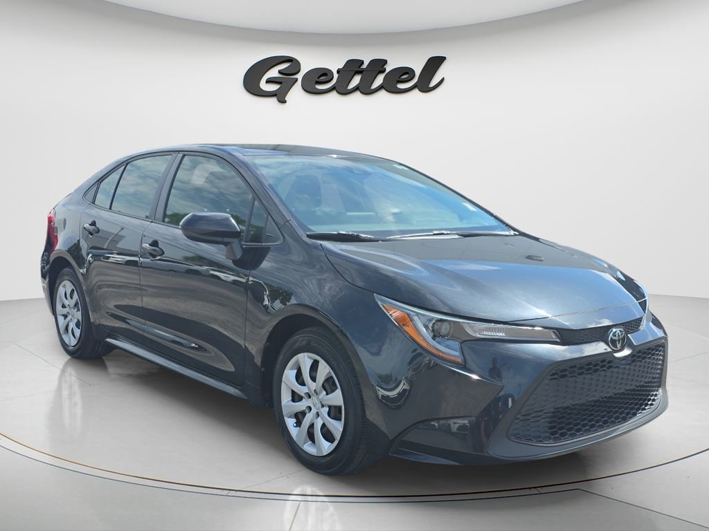 Certified 2022 Toyota Corolla LE Sedan