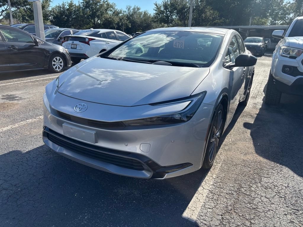 Used 2026 Toyota Prius XLE Hatchback