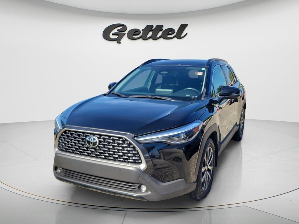 Used 2023 Toyota Corolla Cross XLE SUV