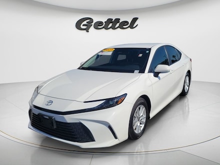 2025 Toyota Camry LE Sedan