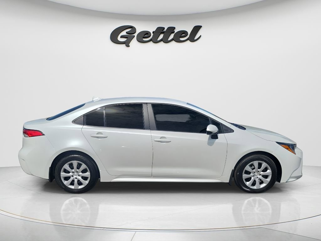 Certified 2025 Toyota Corolla LE Sedan