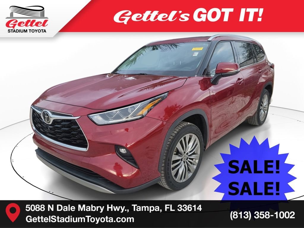2021 Toyota Highlander Platinum's photo