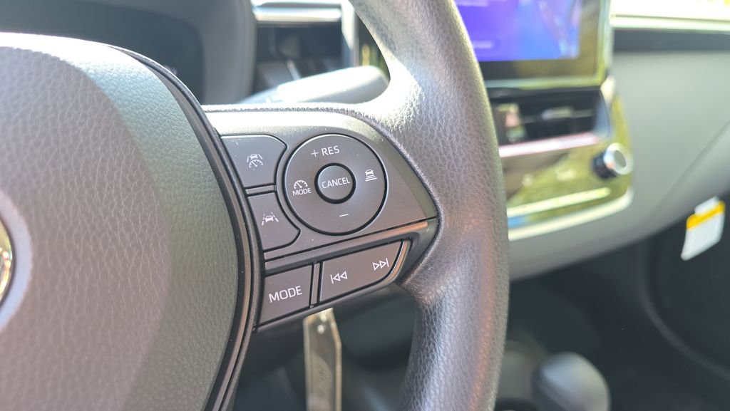 2026 Toyota Corolla LE - Photo 21