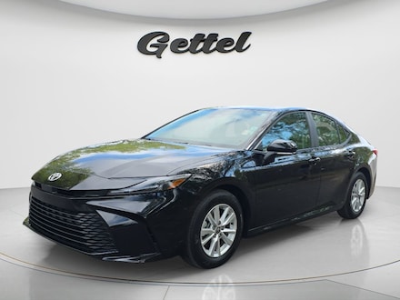 2025 Toyota Camry LE Sedan