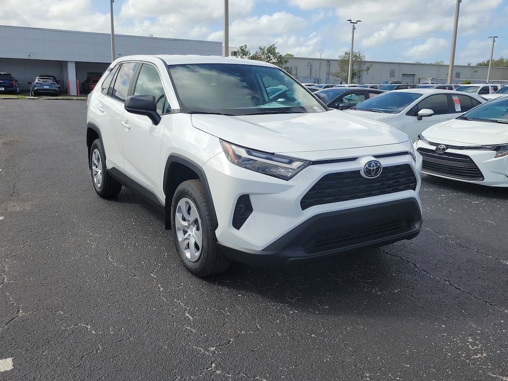 New 2025 Toyota RAV4 LE SUV