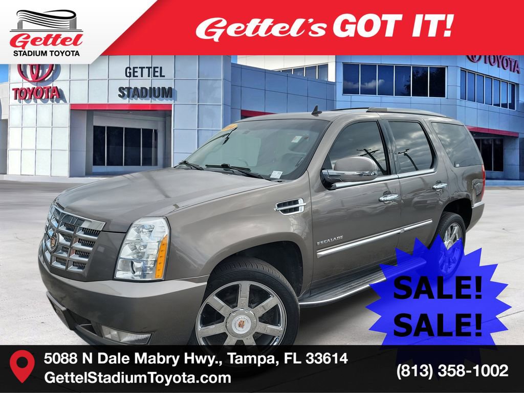 2014 Cadillac Escalade Luxury's photo