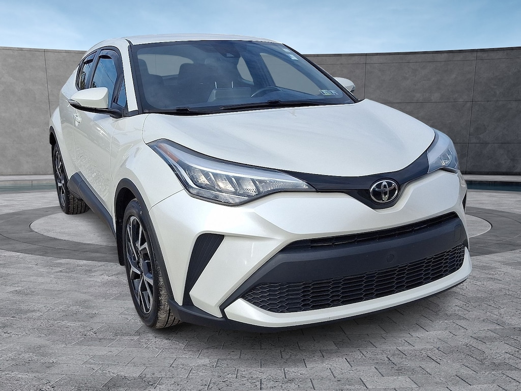 Used 2020 Toyota C-HR XLE Sport Utility