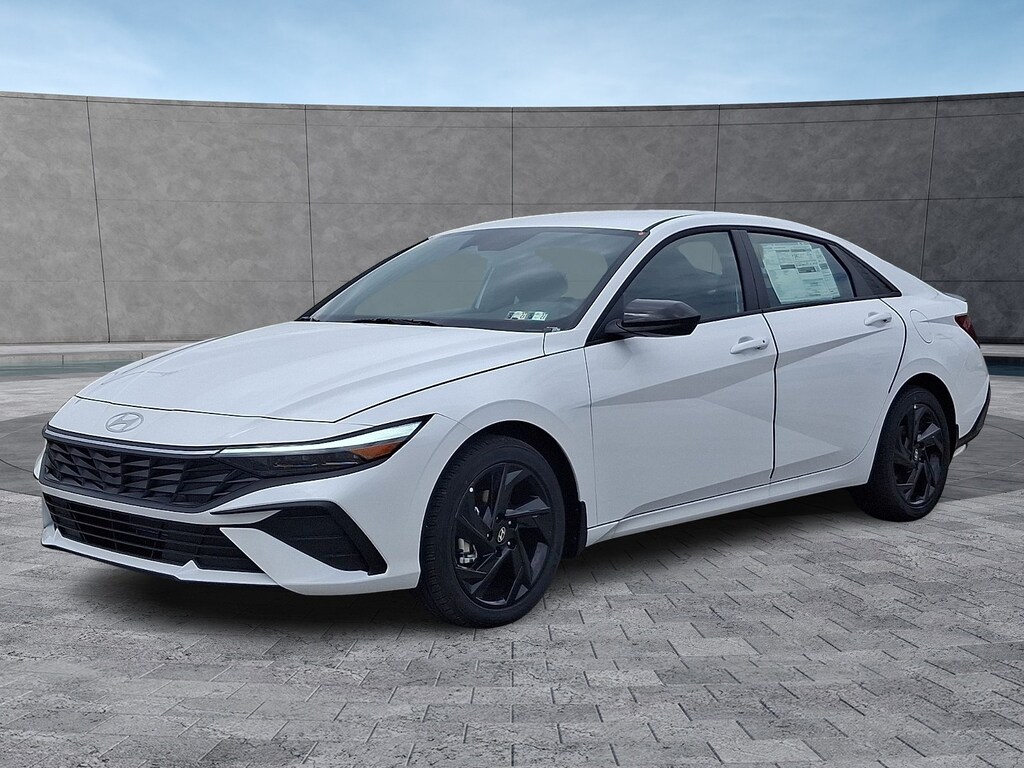 New 2026 Hyundai Elantra SEL Sport Sedan