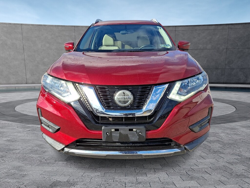 Used 2018 Nissan Rogue SV Sport Utility
