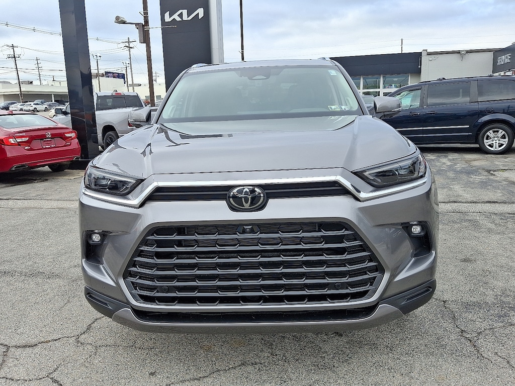 Used 2025 Toyota Grand Highlander Hybrid Limited Sport Utility