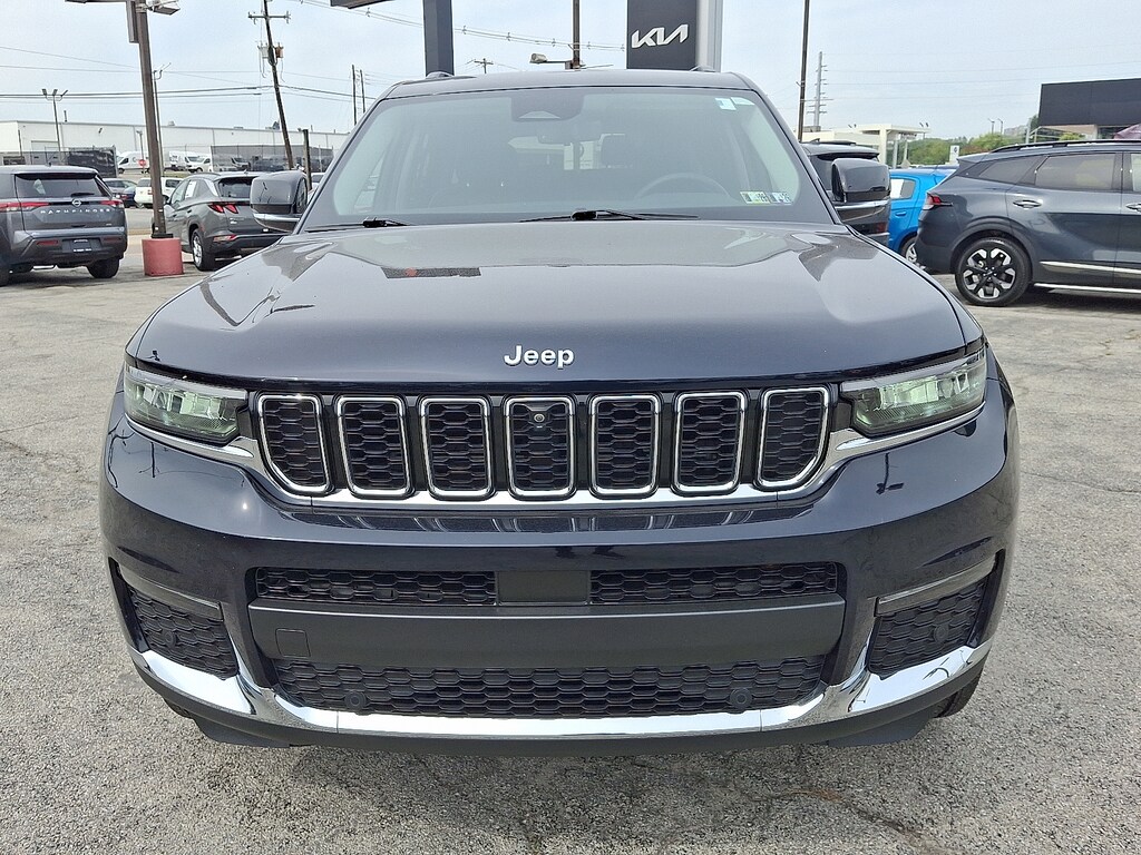 Used 2023 Jeep Grand Cherokee L Limited 4x4 Sport Utility