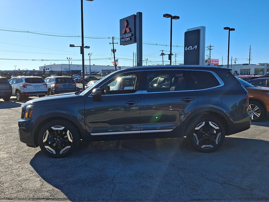 Certified 2024 Kia Telluride EX Sport Utility