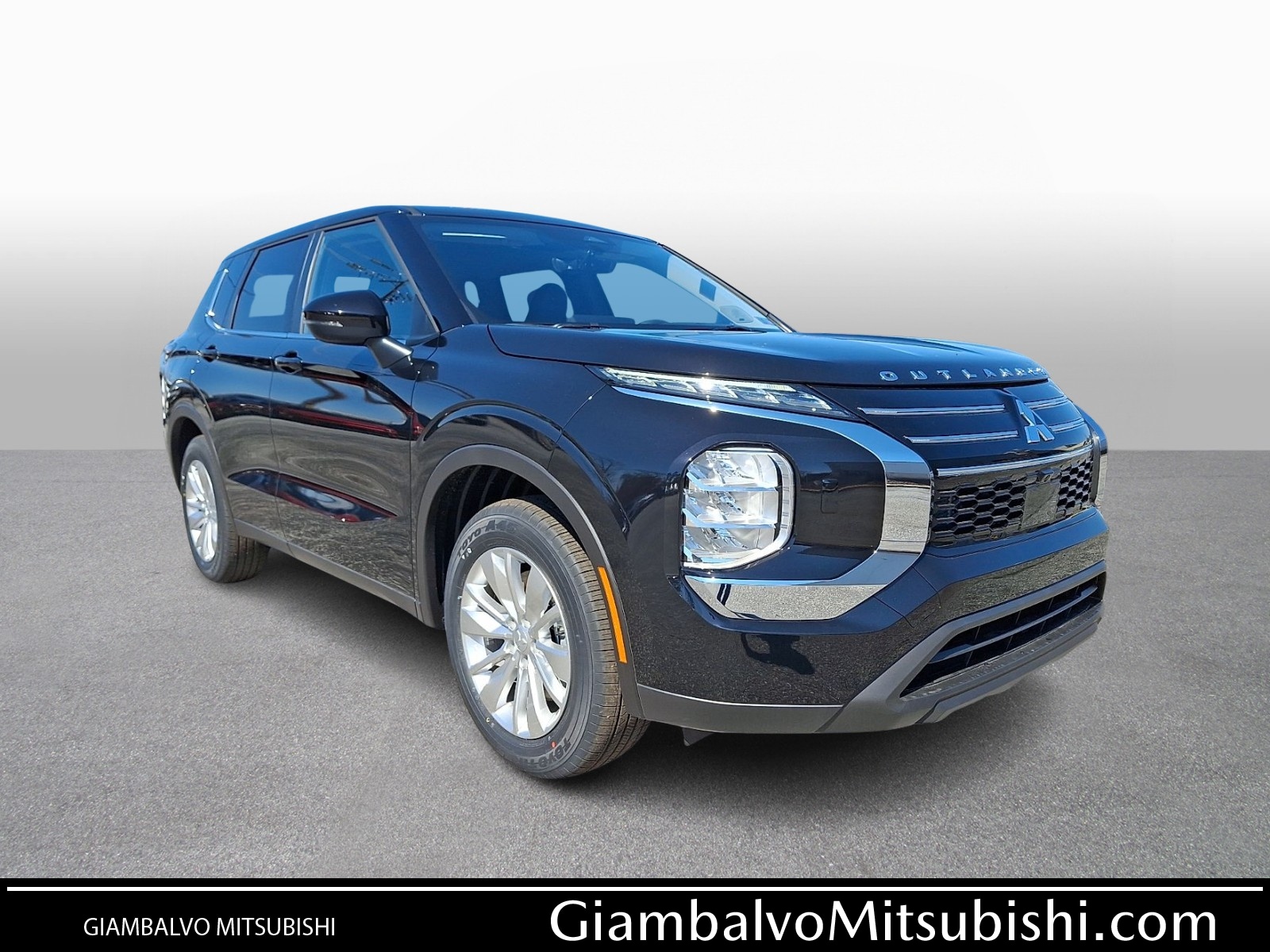 2026 Mitsubishi Outlander ES S-AWC's photo